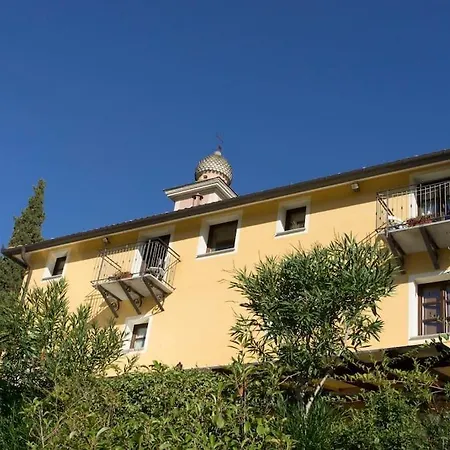 Lantgård A Canonica Garlenda